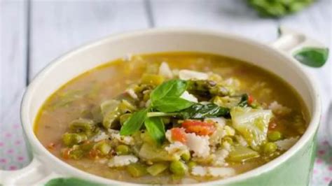 Minestrone pestóval