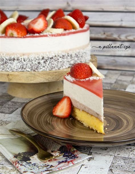 Epres-banános joghurt torta rétegzett szelete