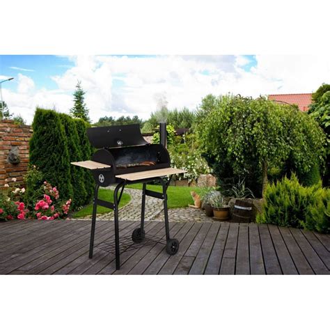 Grill beépített hőmérővel és maghőmérővel
