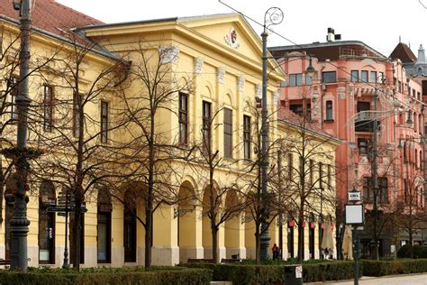 Nádudvari Látogatóközpont és a régi polgármesteri hivatal