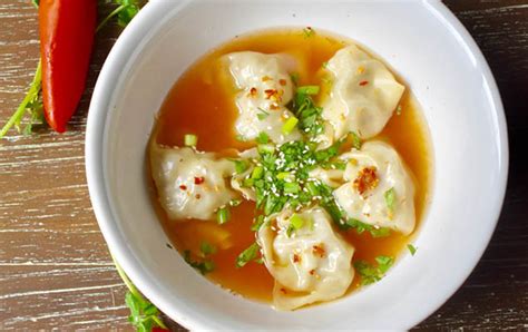 kínai wonton leves