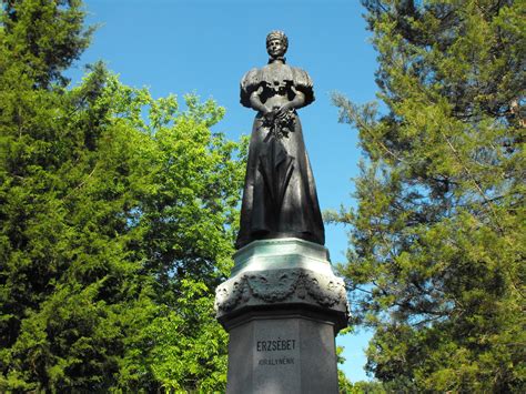 Erzsébet park Gödöllő