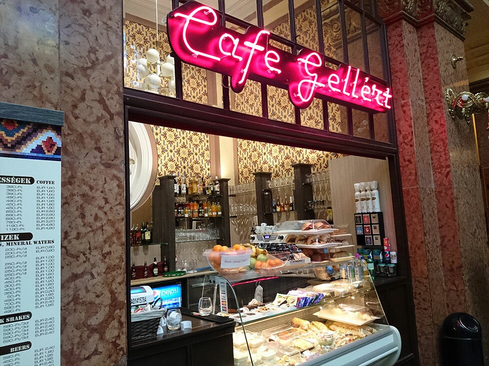 Gellér Fürdő - Gellért Café Front